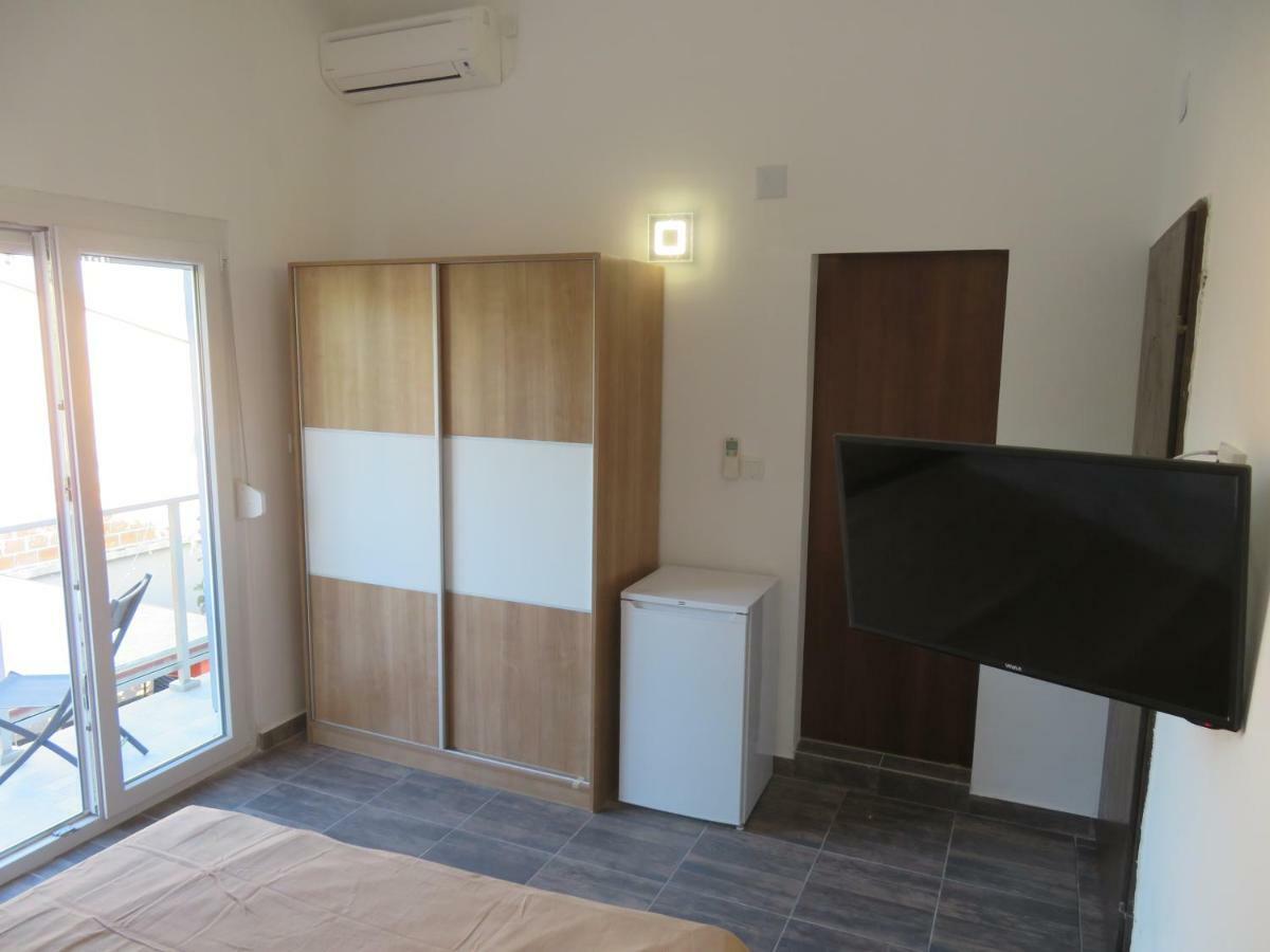 Vila Velvet Hotel Stari Grad Kültér fotó