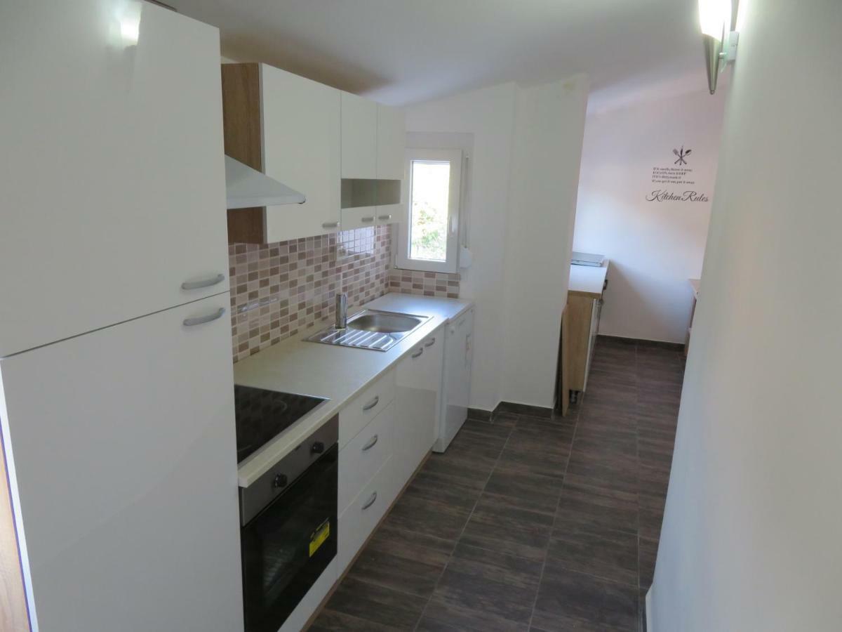Vila Velvet Hotel Stari Grad Kültér fotó