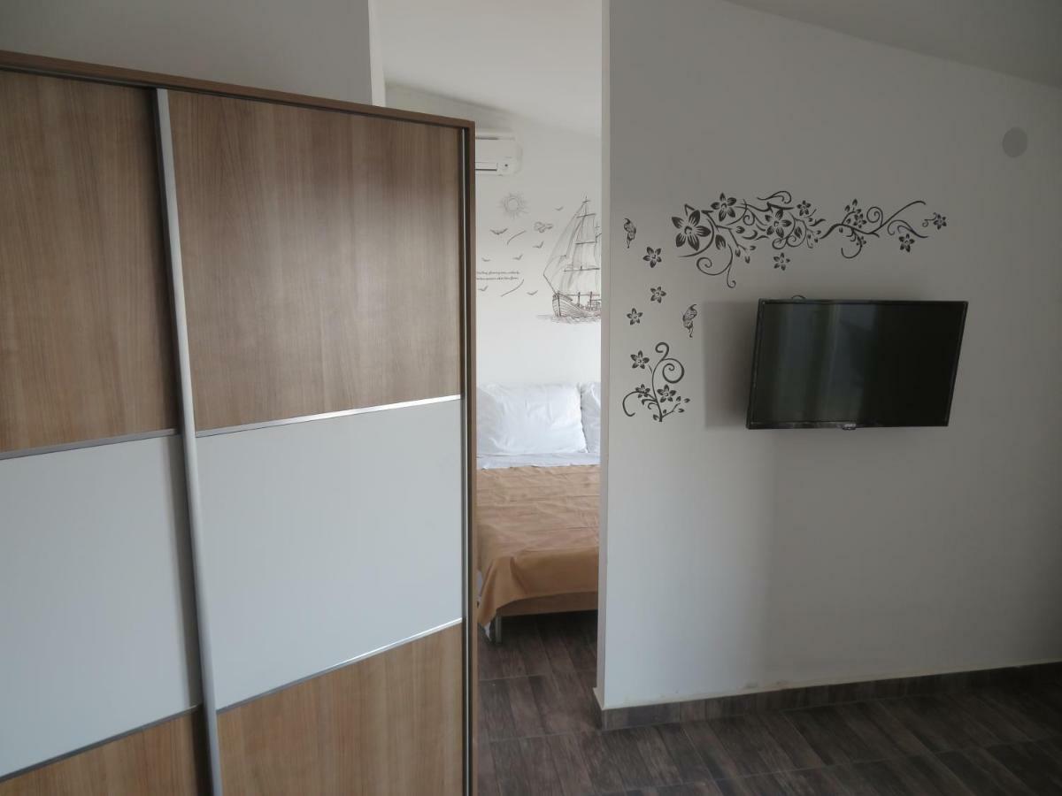 Vila Velvet Hotel Stari Grad Kültér fotó