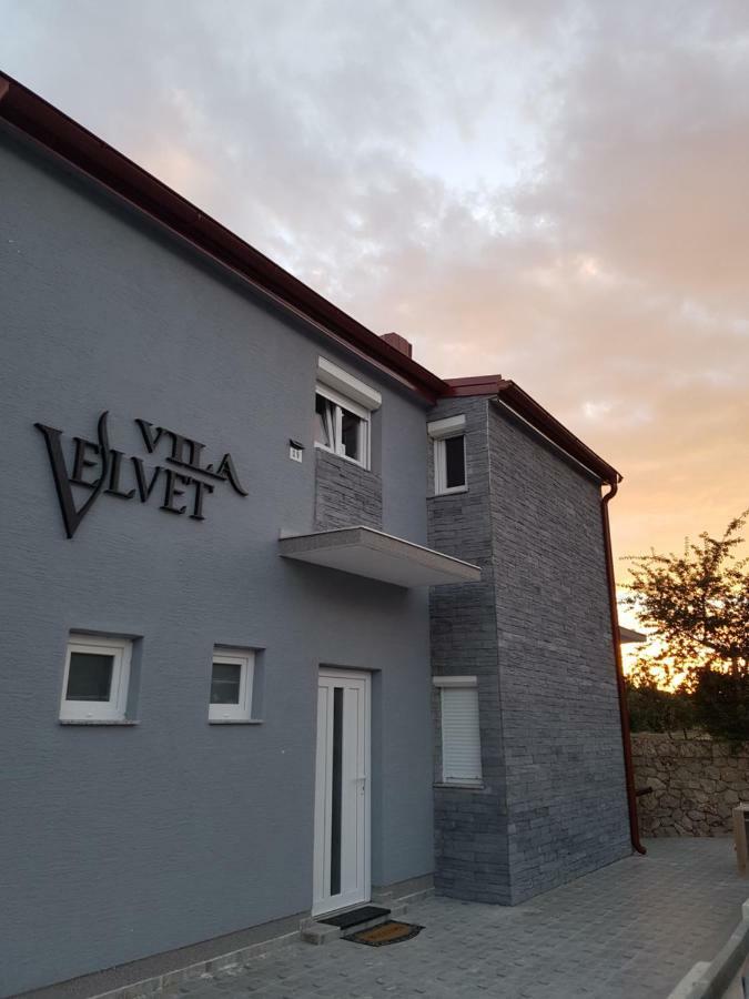 Vila Velvet Hotel Stari Grad Kültér fotó