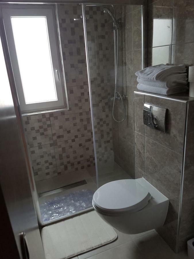 Vila Velvet Hotel Stari Grad Kültér fotó